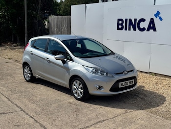 Used Ford Fiesta 2010 for sale - 75023079: Photo
