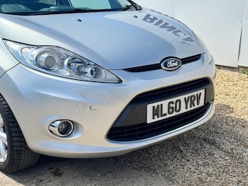 Used Ford Fiesta 2010 for sale - 75023079: Photo