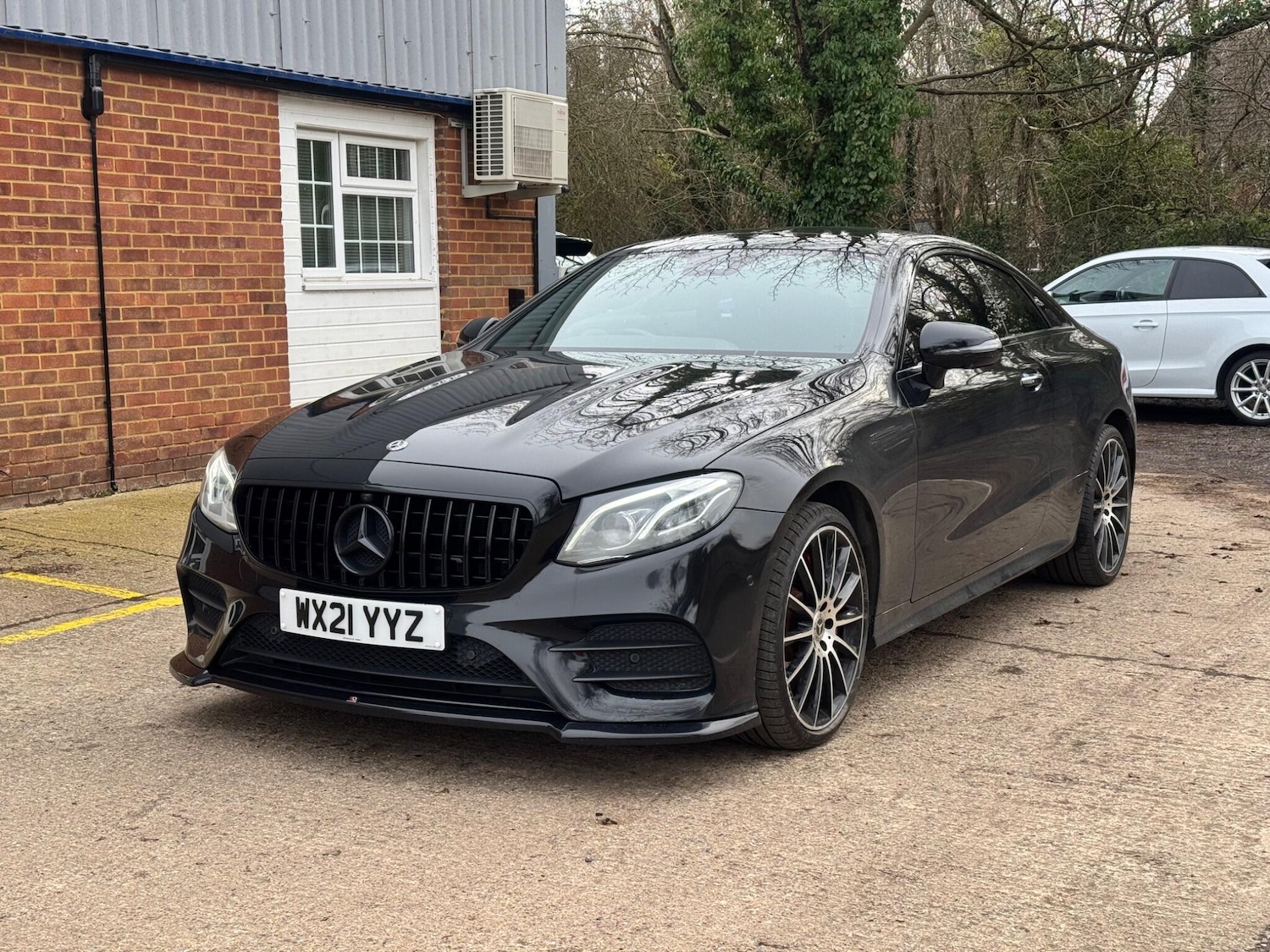 Used Mercedes-Benz E Class 2021 for sale - 77585957: Photo 2