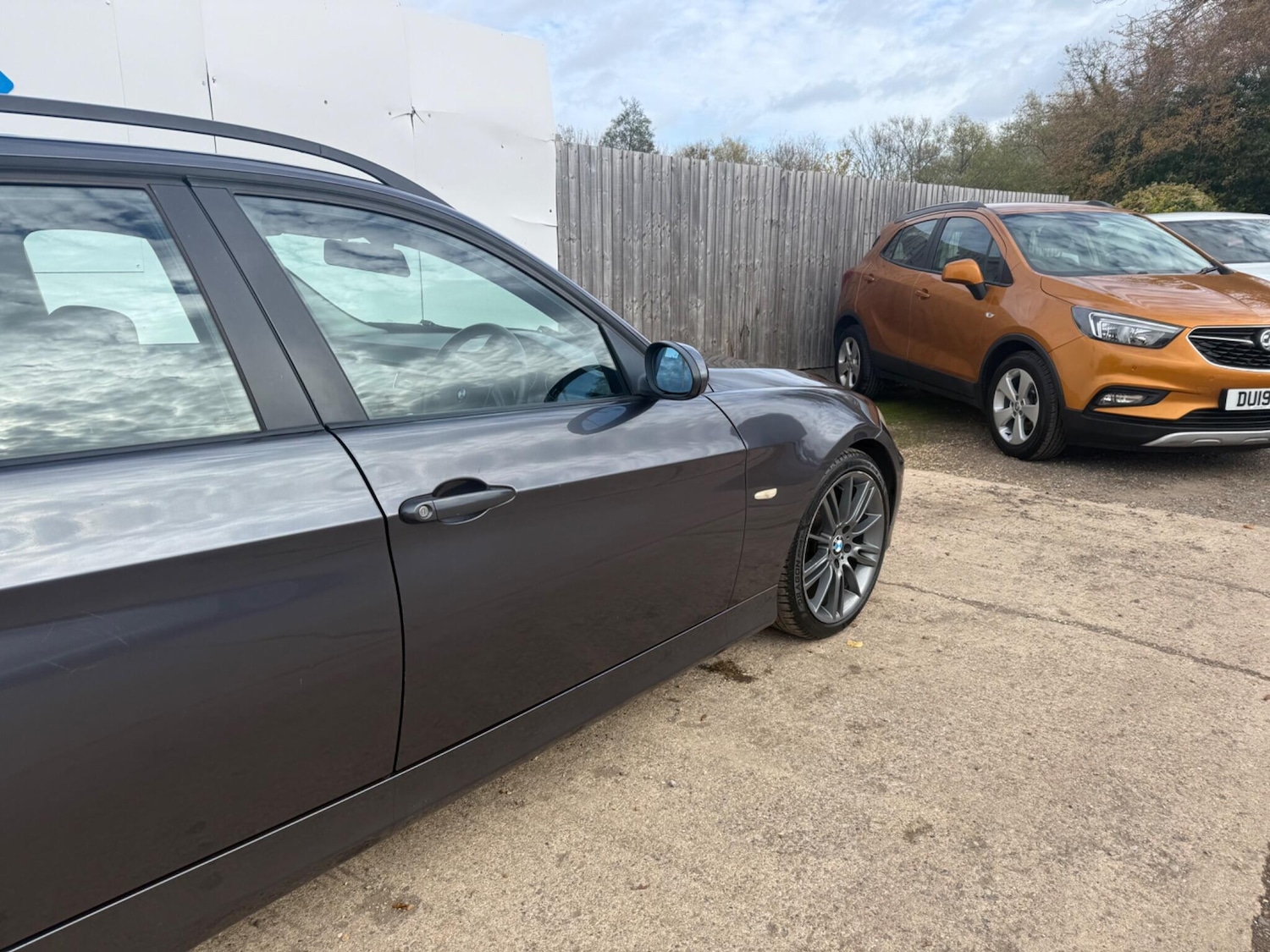 Used BMW 3 Series 2005 for sale - 76715318: Photo 11