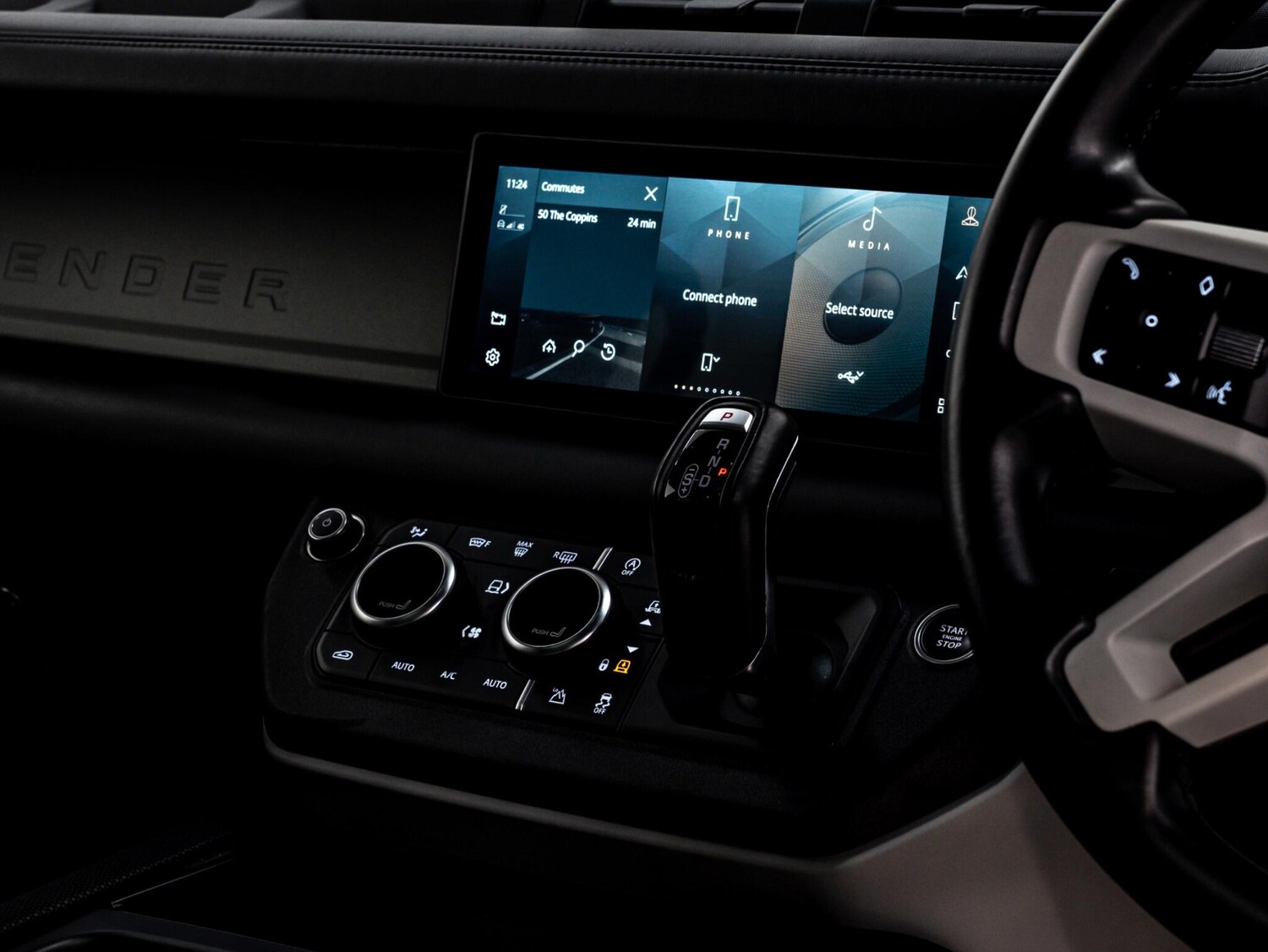 Used Land Rover Defender 2021 for sale - 76549200: Photo 29