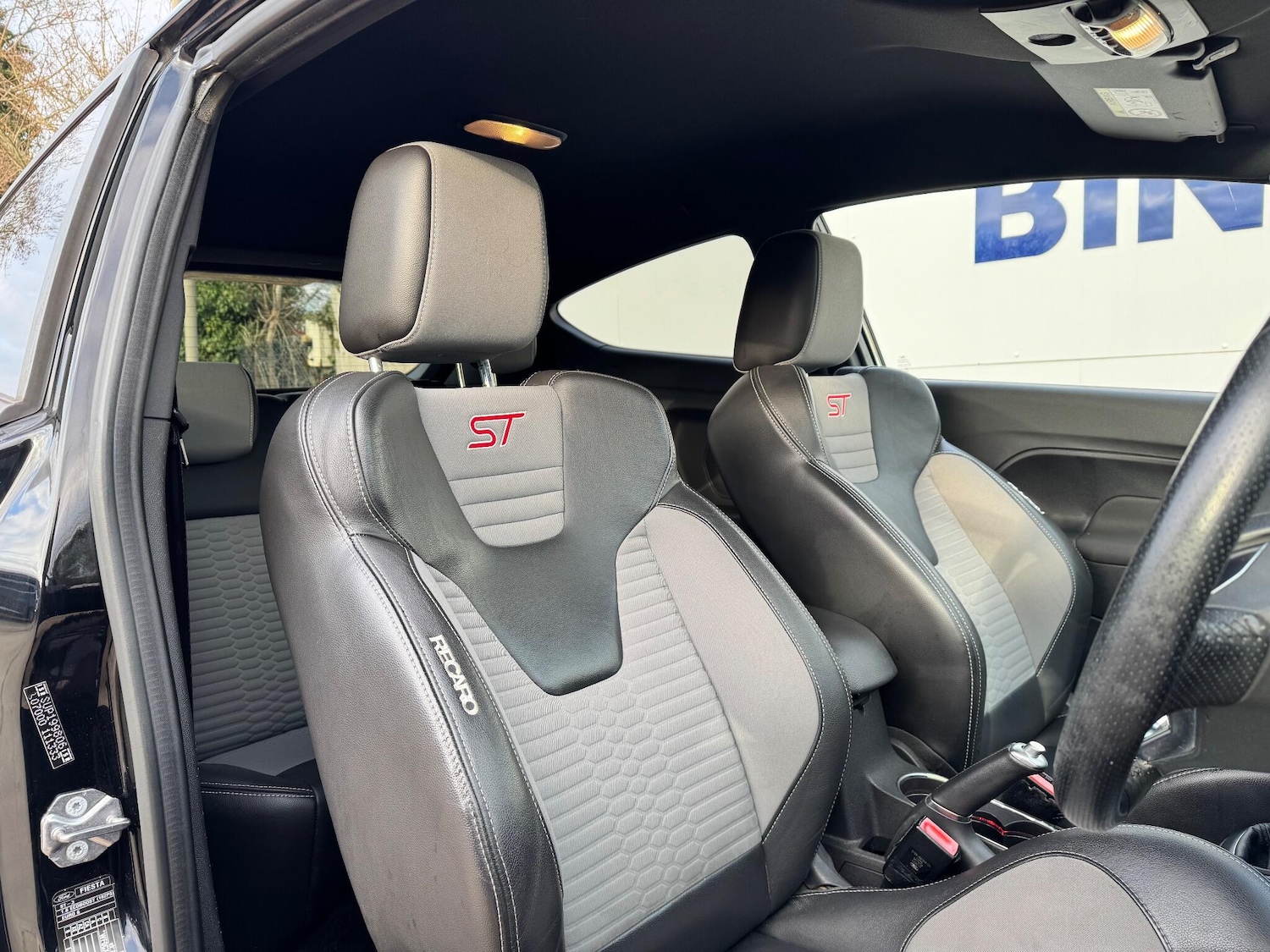 Used Ford Fiesta 2017 for sale - 77040354: Photo 11