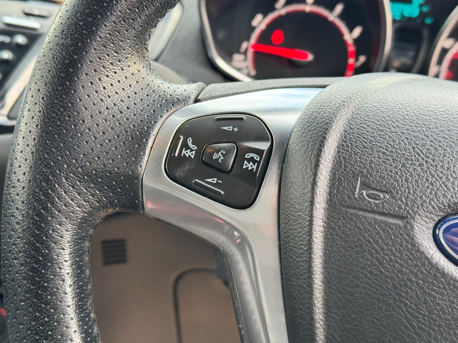 Used Ford Fiesta 2017 for sale - 77040354: Photo 14