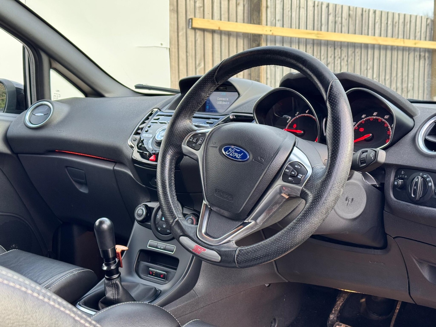 Used Ford Fiesta 2017 for sale - 77040354: Photo 9