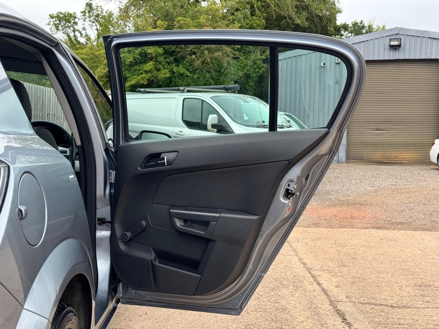 Vehicle 27