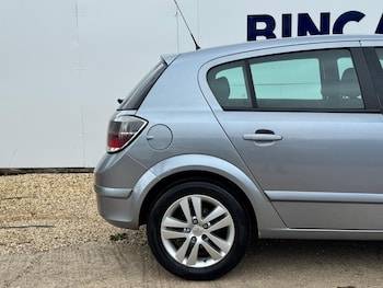 Used Vauxhall Astra 2009 for sale - 75351374: Photo