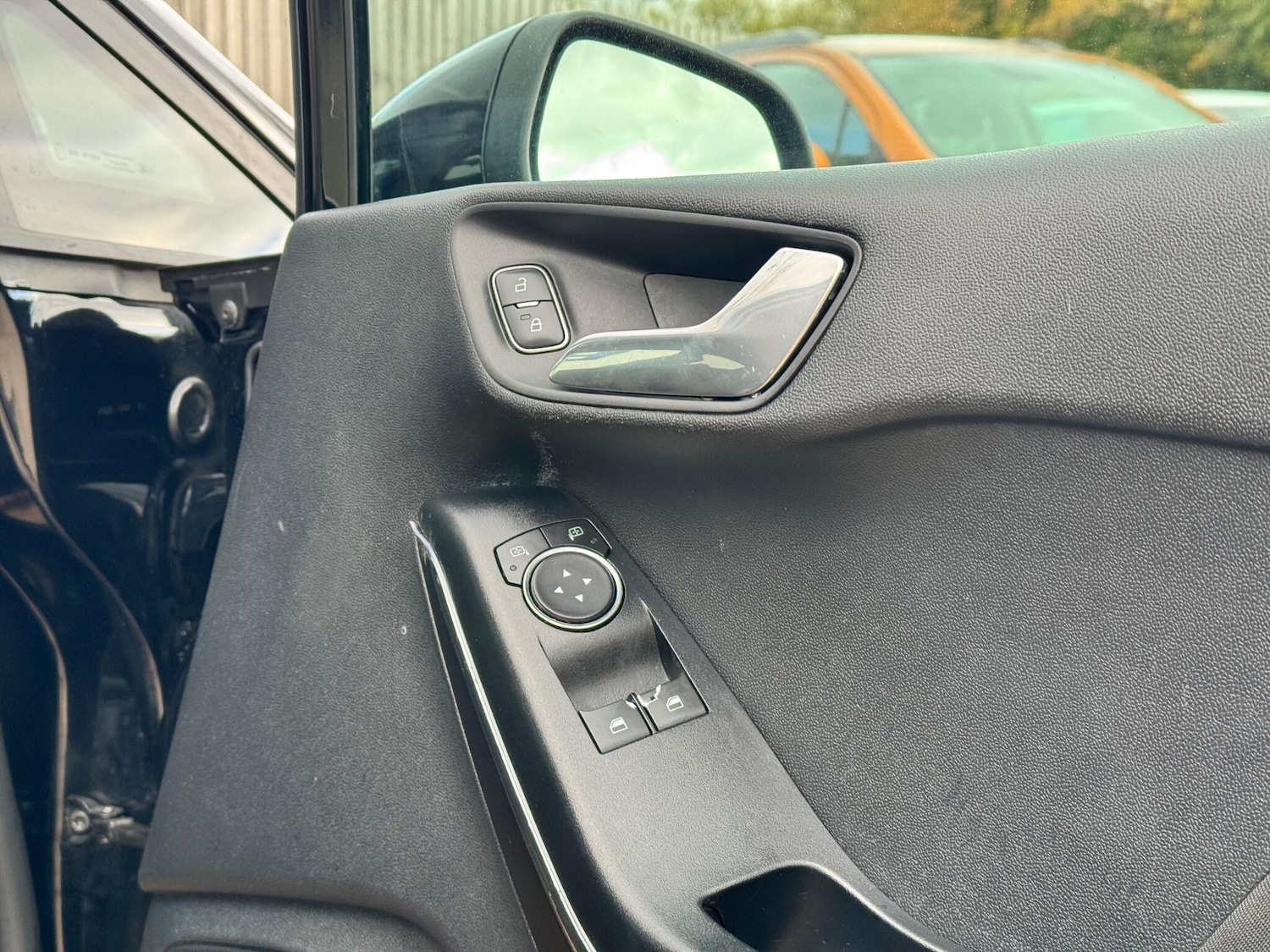 Used Ford Fiesta 2018 for sale - 76370868: Photo 11