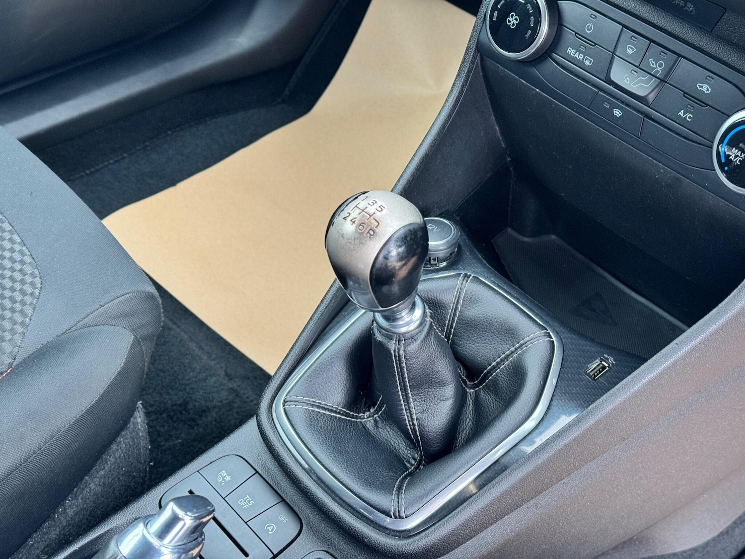 Used Ford Fiesta 2018 for sale - 76370868: Photo 20