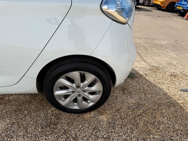Used Renault Zoe for sale - 76214933: Photo 19