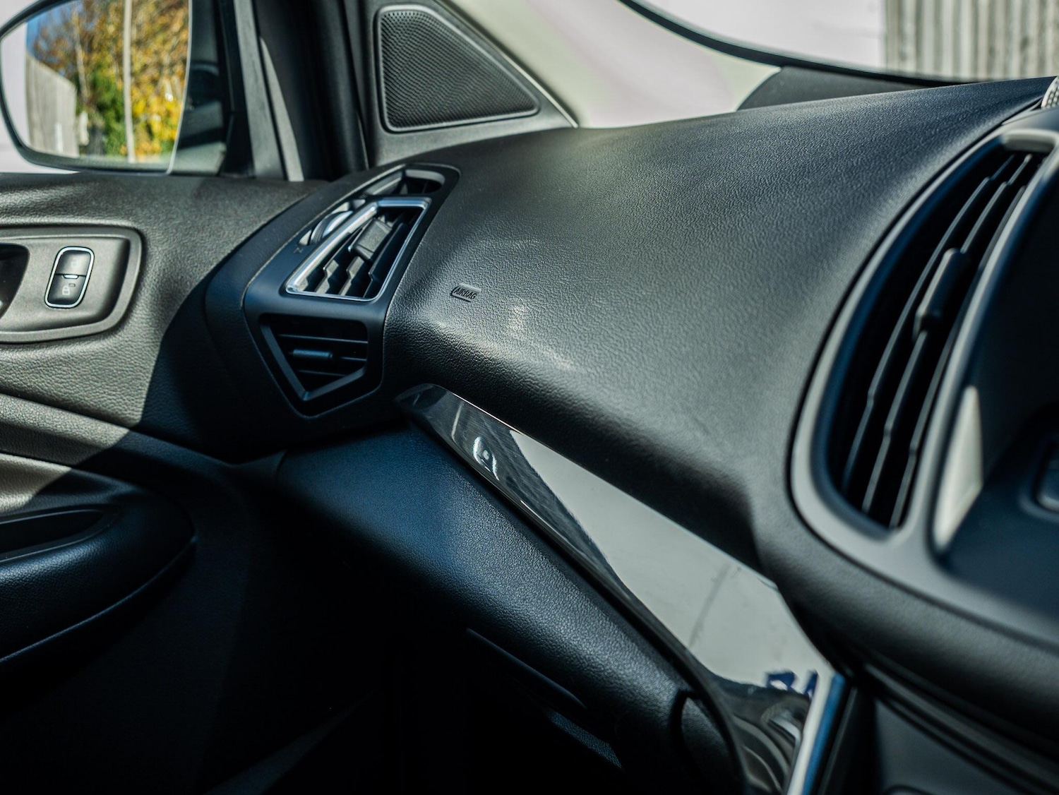 Used Ford Kuga 2017 for sale - 76227232: Photo 30