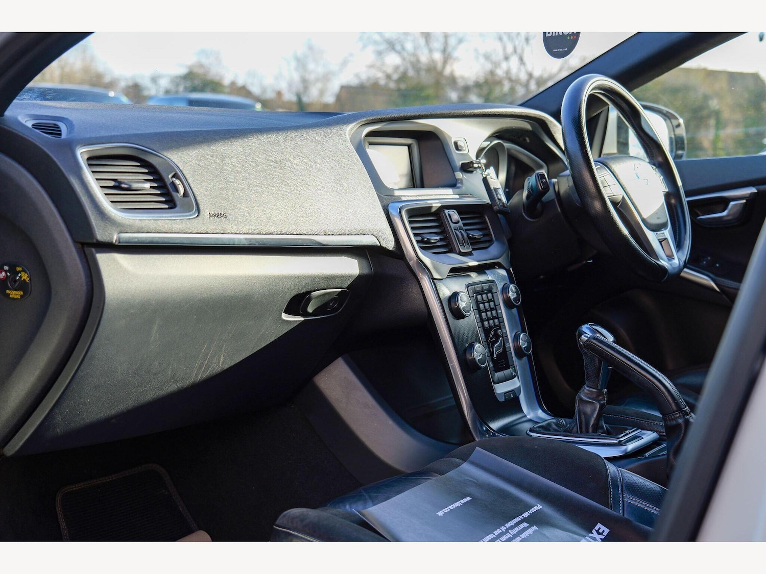 Used Volvo V40 2014 for sale - 77305539: Photo 11