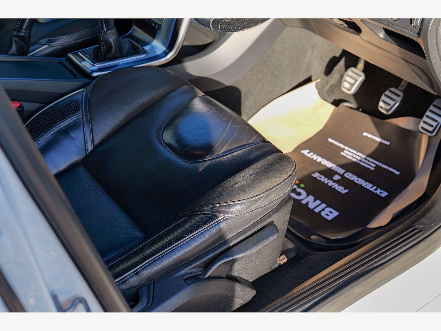 Used Volvo V40 2014 for sale - 77305539: Photo 33