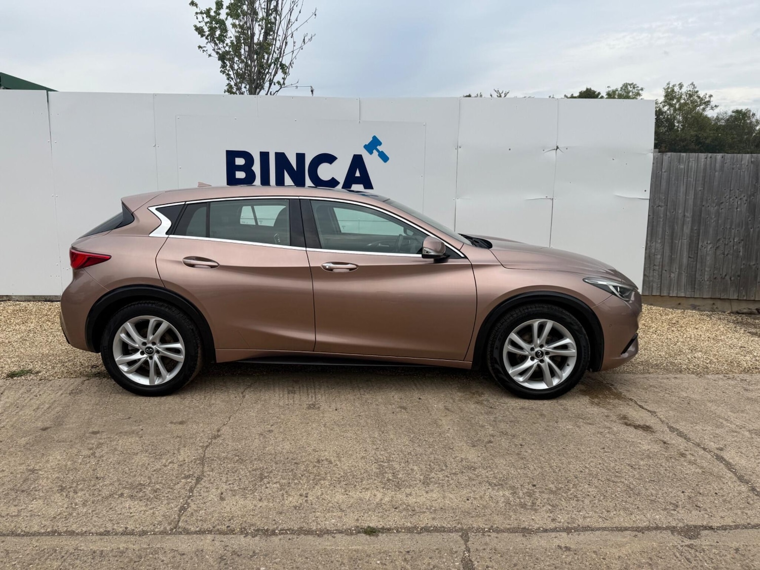 Used Infiniti Q30 2016 for sale - 75808821: Photo 12