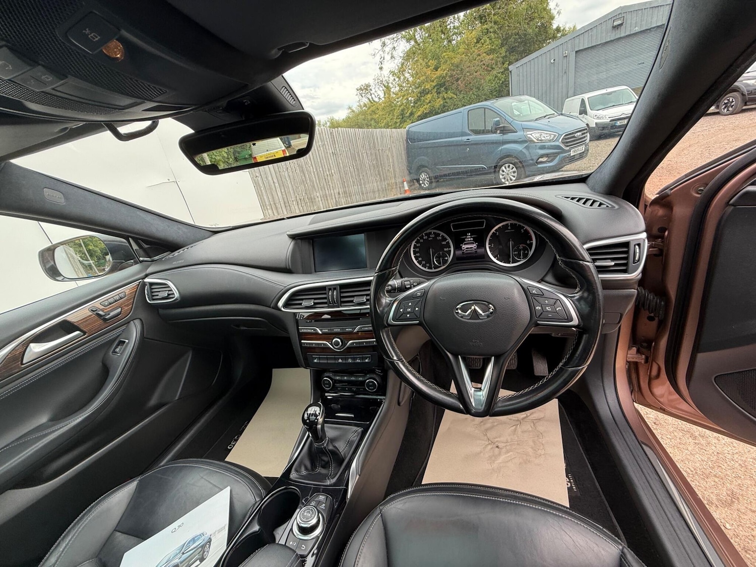 Used Infiniti Q30 2016 for sale - 75808821: Photo 15