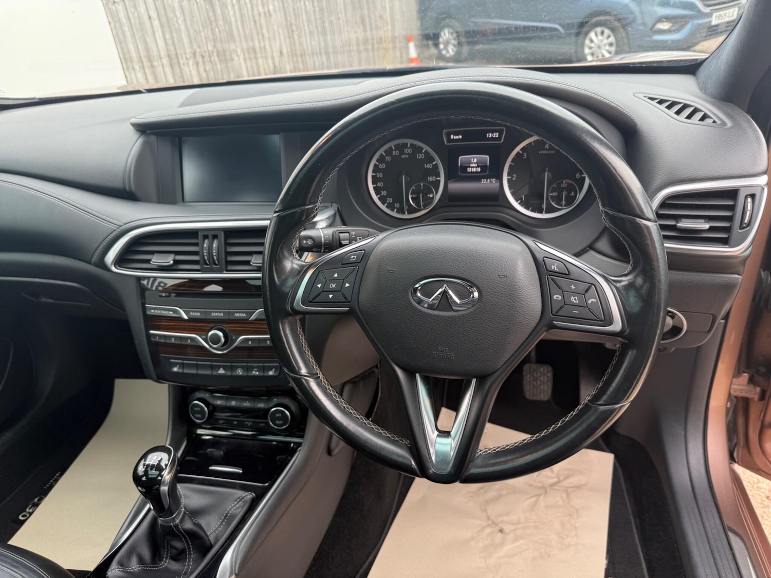 Used Infiniti Q30 2016 for sale - 75808821: Photo 16