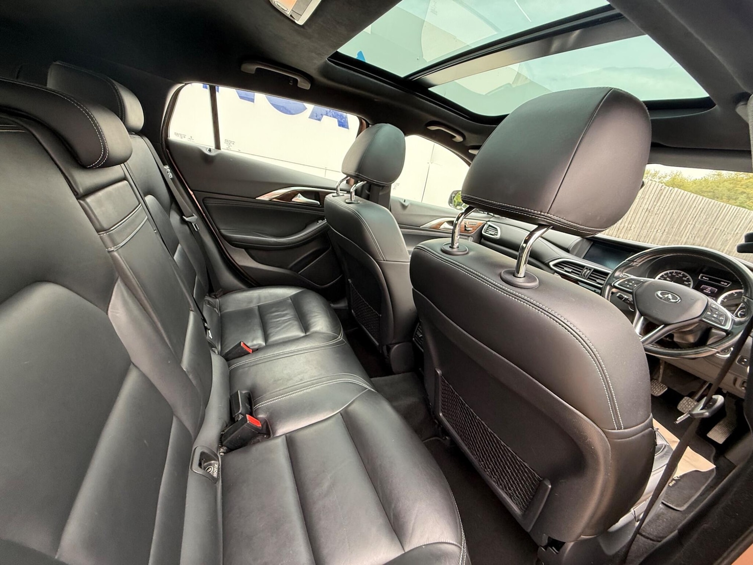 Used Infiniti Q30 2016 for sale - 75808821: Photo 18