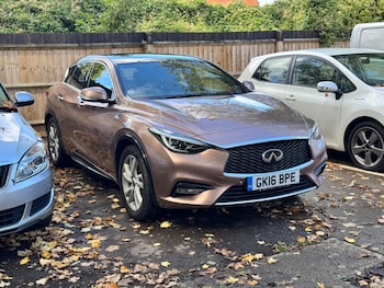 Used Infiniti Q30 2016 for sale - 75808821: Photo