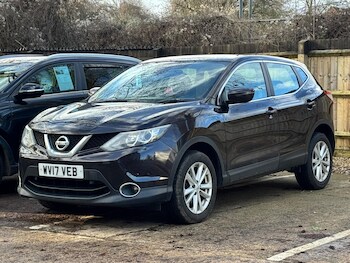 Used Nissan Qashqai 2017 for sale - 77320597: Photo