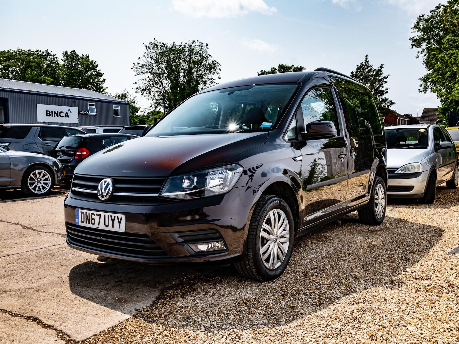 Used Volkswagen Caddy Life 2018 for sale - 76572130: Photo 2
