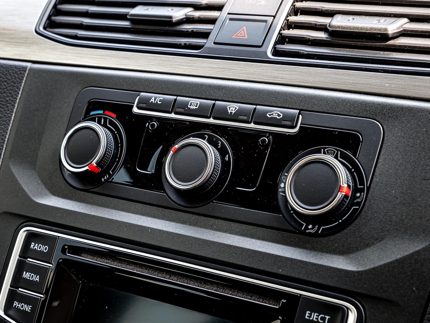 Used Volkswagen Caddy Life 2018 for sale - 76572130: Photo 8