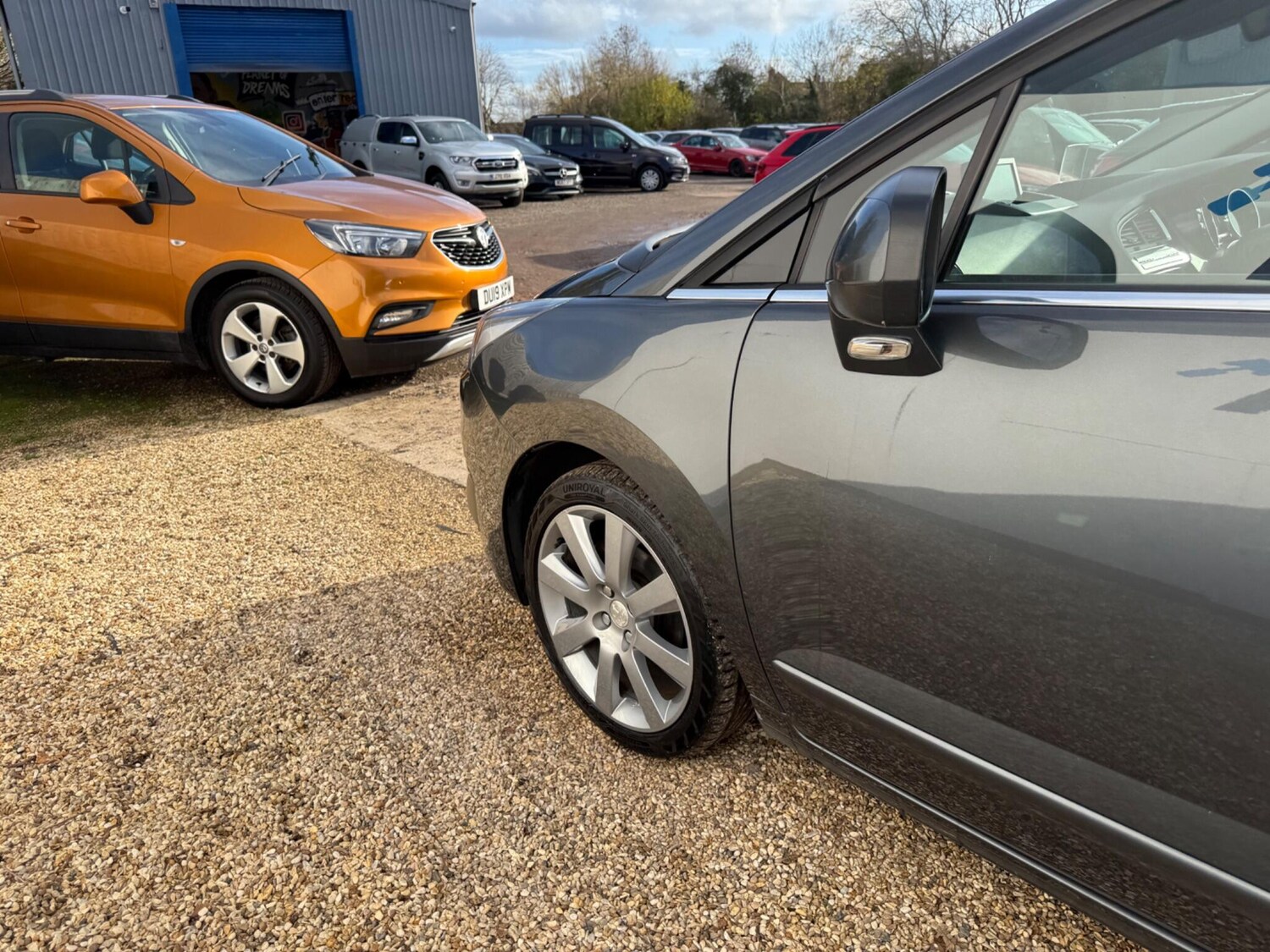 Used Peugeot 5008 2015 for sale - 77839145: Photo 27