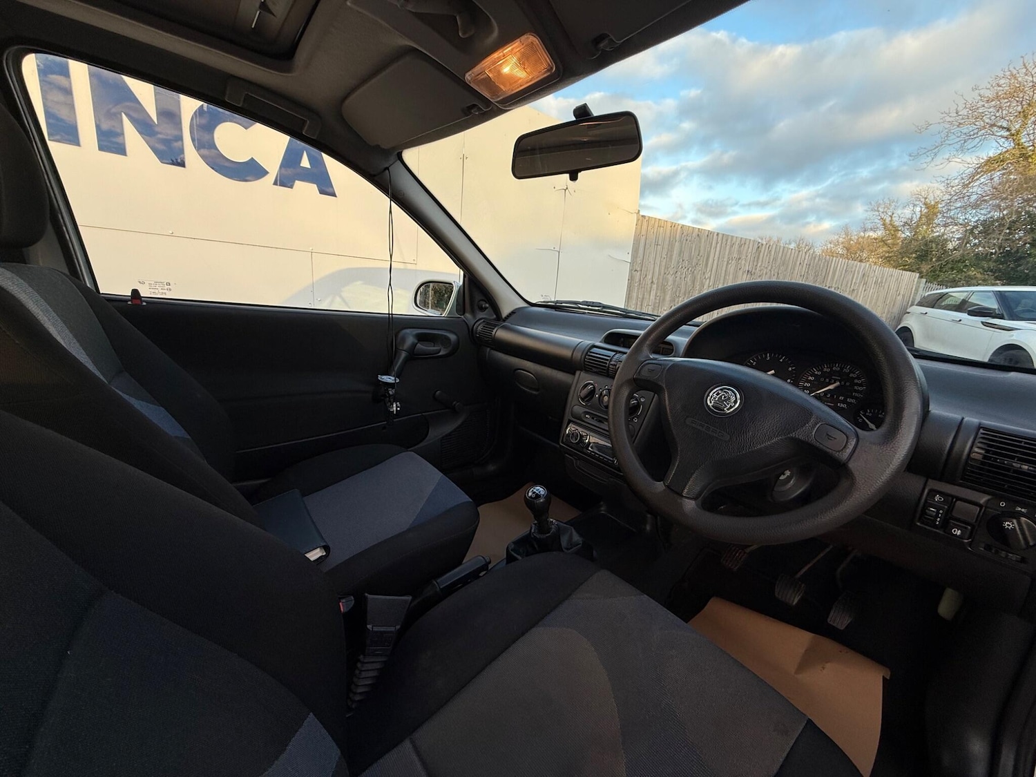 Used Vauxhall Corsa 2000 for sale - 76996230: Photo 19