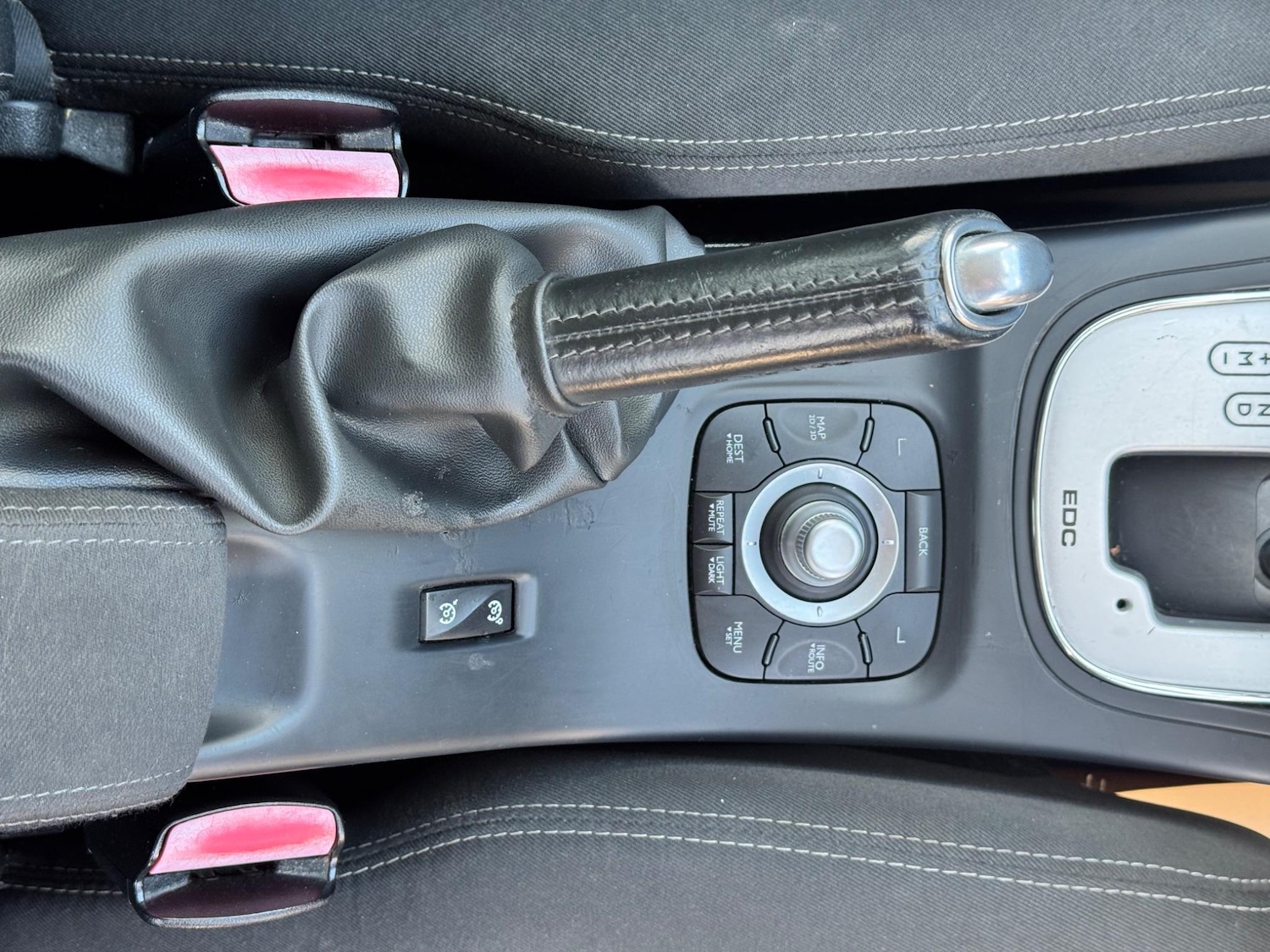 Used Renault Megane 2012 for sale - 76327035: Photo 29