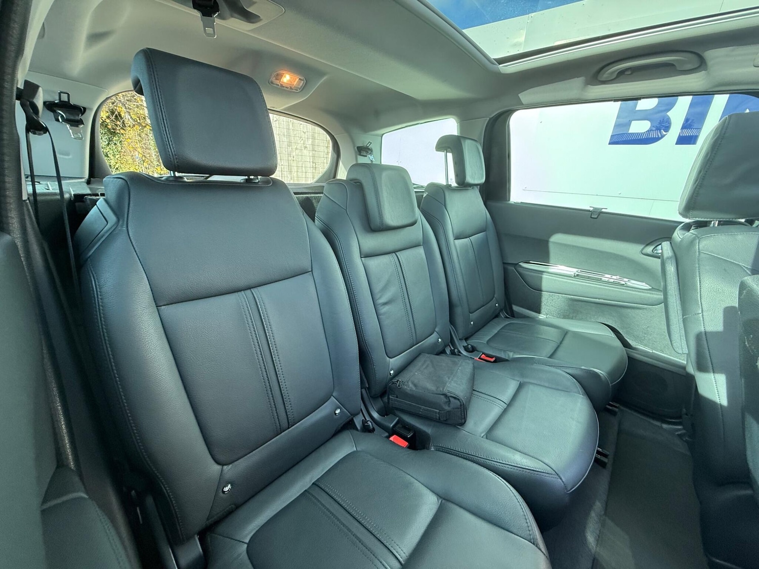 Used Peugeot 5008 2015 for sale - 76550049: Photo 15