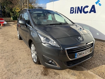 Used Peugeot 5008 2015 for sale - 76550049: Photo