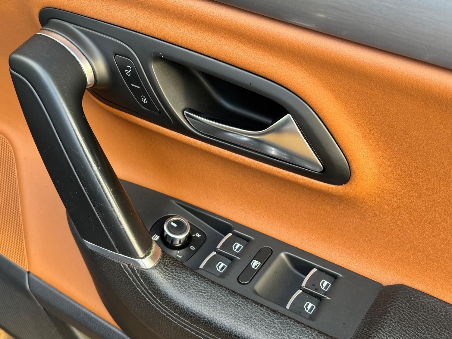 Used Volkswagen CC 2012 for sale - 77144082: Photo 19