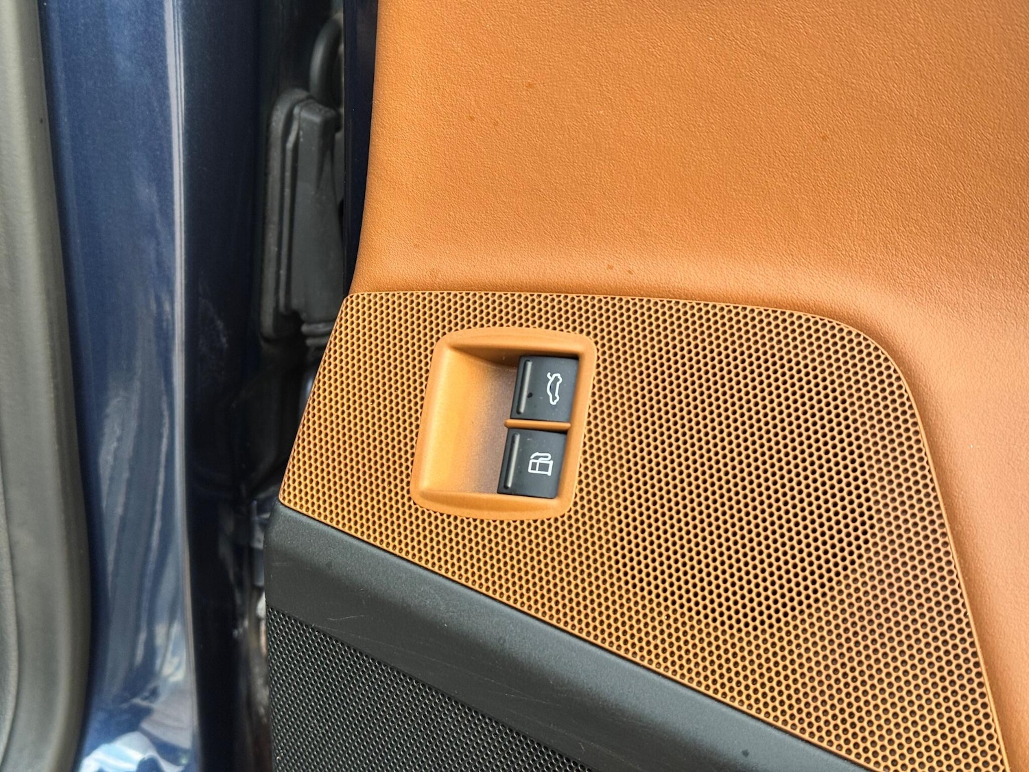 Used Volkswagen CC 2012 for sale - 77144082: Photo 20