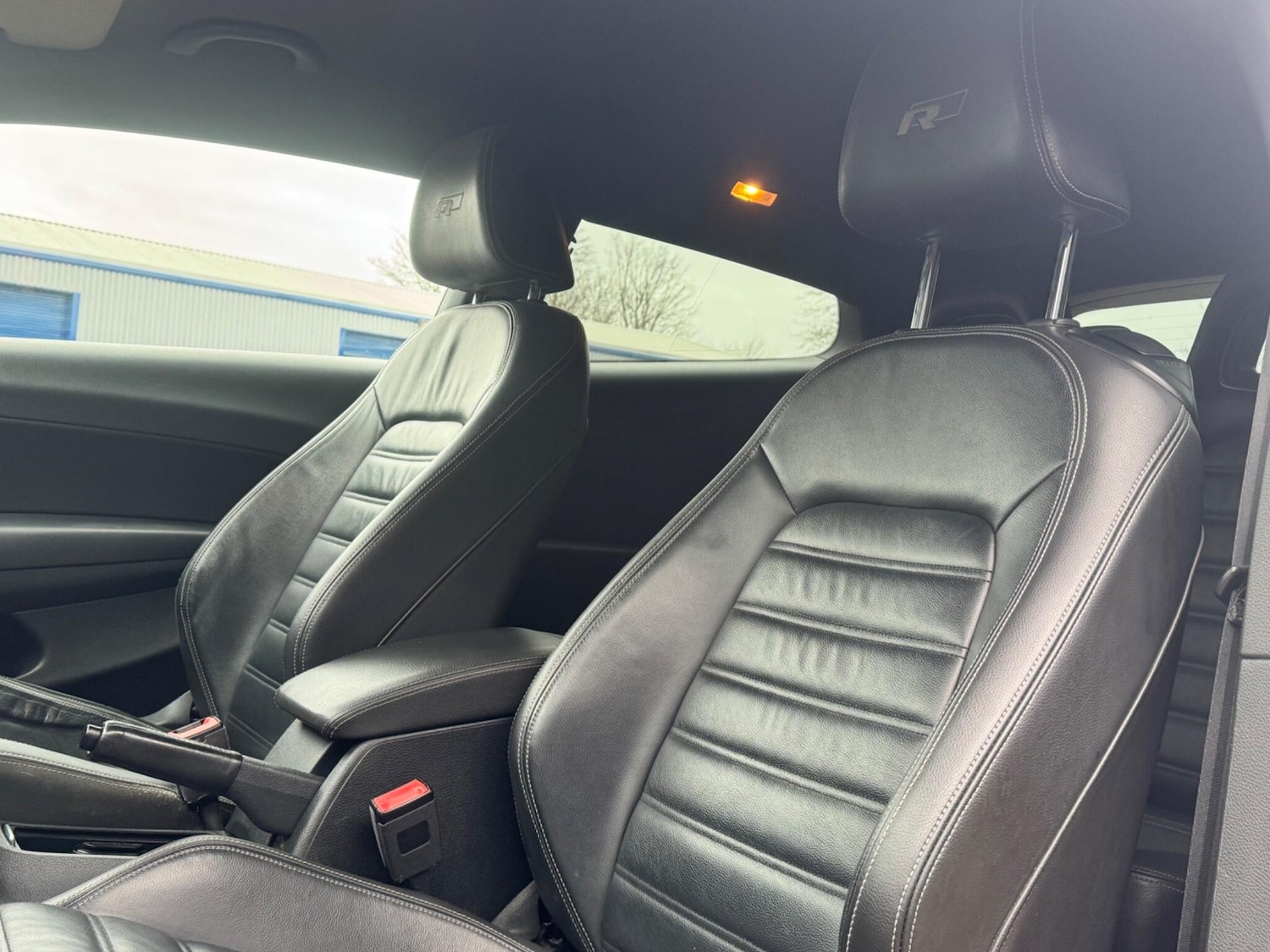 Used Volkswagen Scirocco 2017 for sale - 77625840: Photo 12