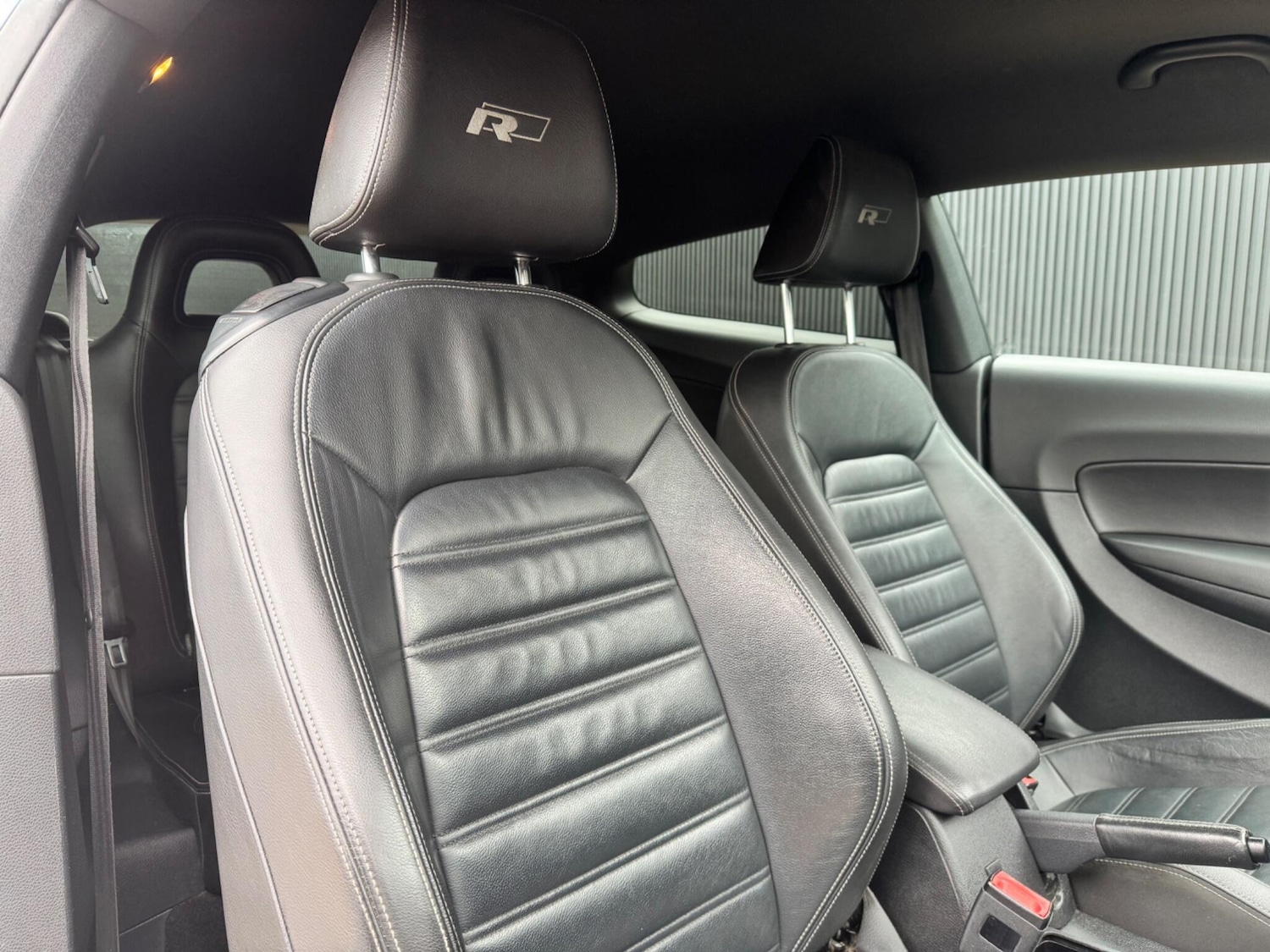 Used Volkswagen Scirocco 2017 for sale - 77625840: Photo 31