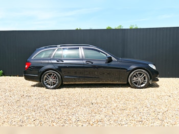 Used Mercedes-Benz C Class 2013 for sale - 78648145: Photo