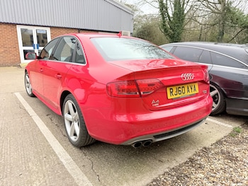 Used Audi A4 2010 for sale - 77684126: Photo
