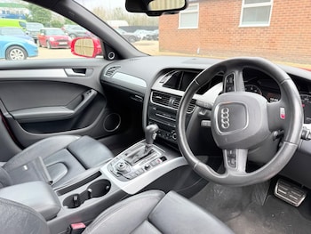 Used Audi A4 2010 for sale - 77684126: Photo