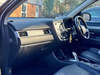 Used Mitsubishi Outlander 2015 for sale - 77723897: Photo