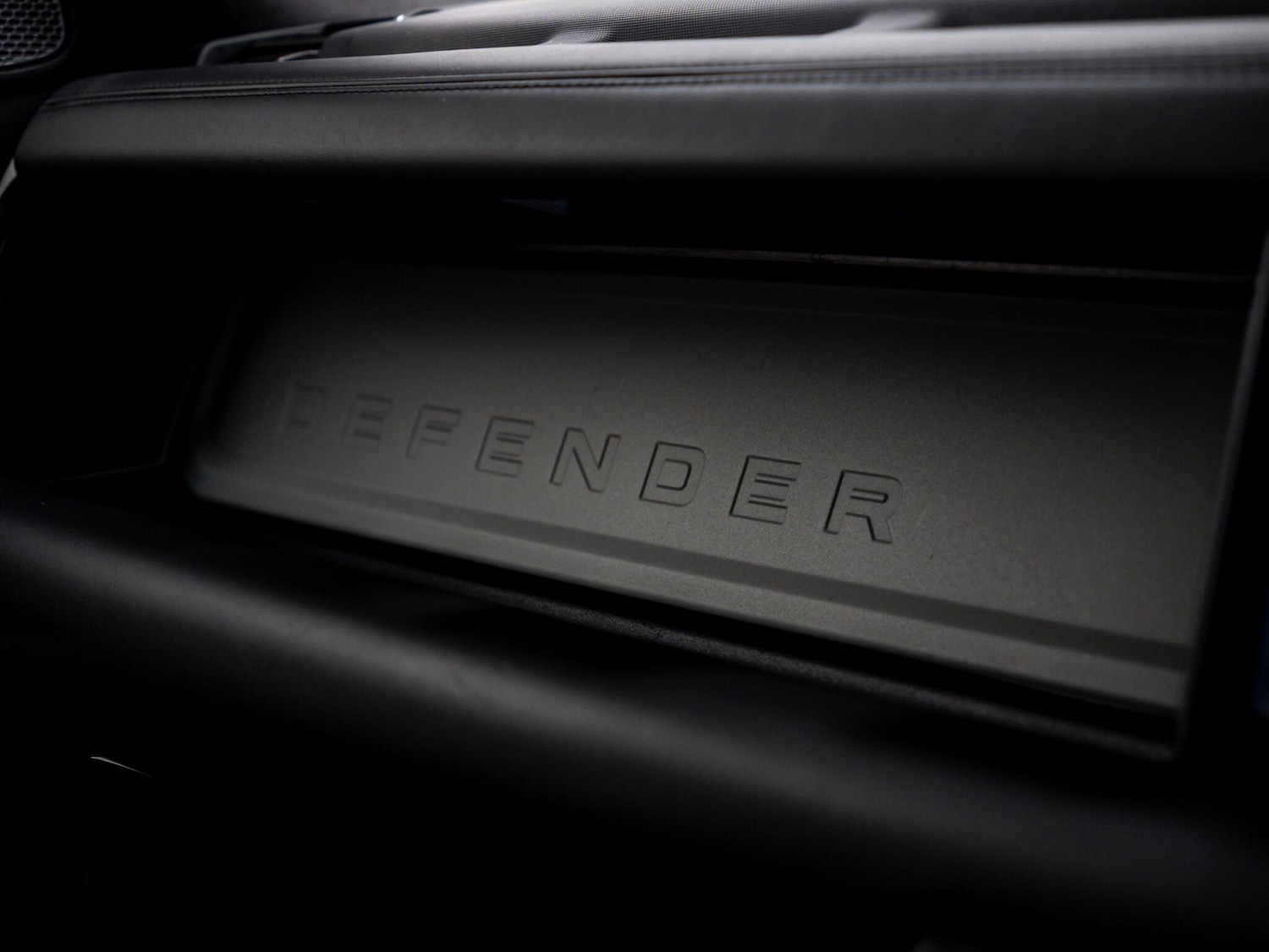 Used Land Rover Defender 110 for sale - 76824038: Photo 40