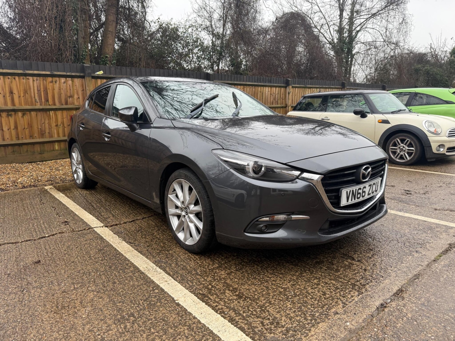 Used Mazda Mazda3 2016 for sale - 77611489: Photo 1