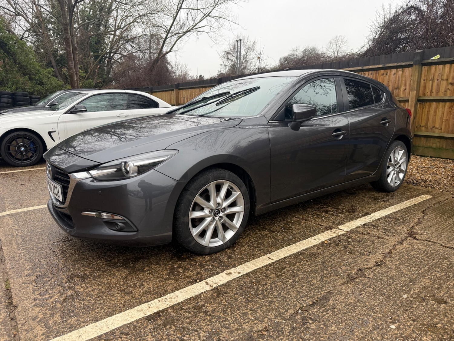 Used Mazda Mazda3 2016 for sale - 77611489: Photo 2