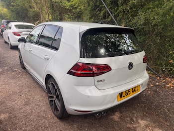Used Volkswagen Golf 2015 for sale - 78902016: Photo