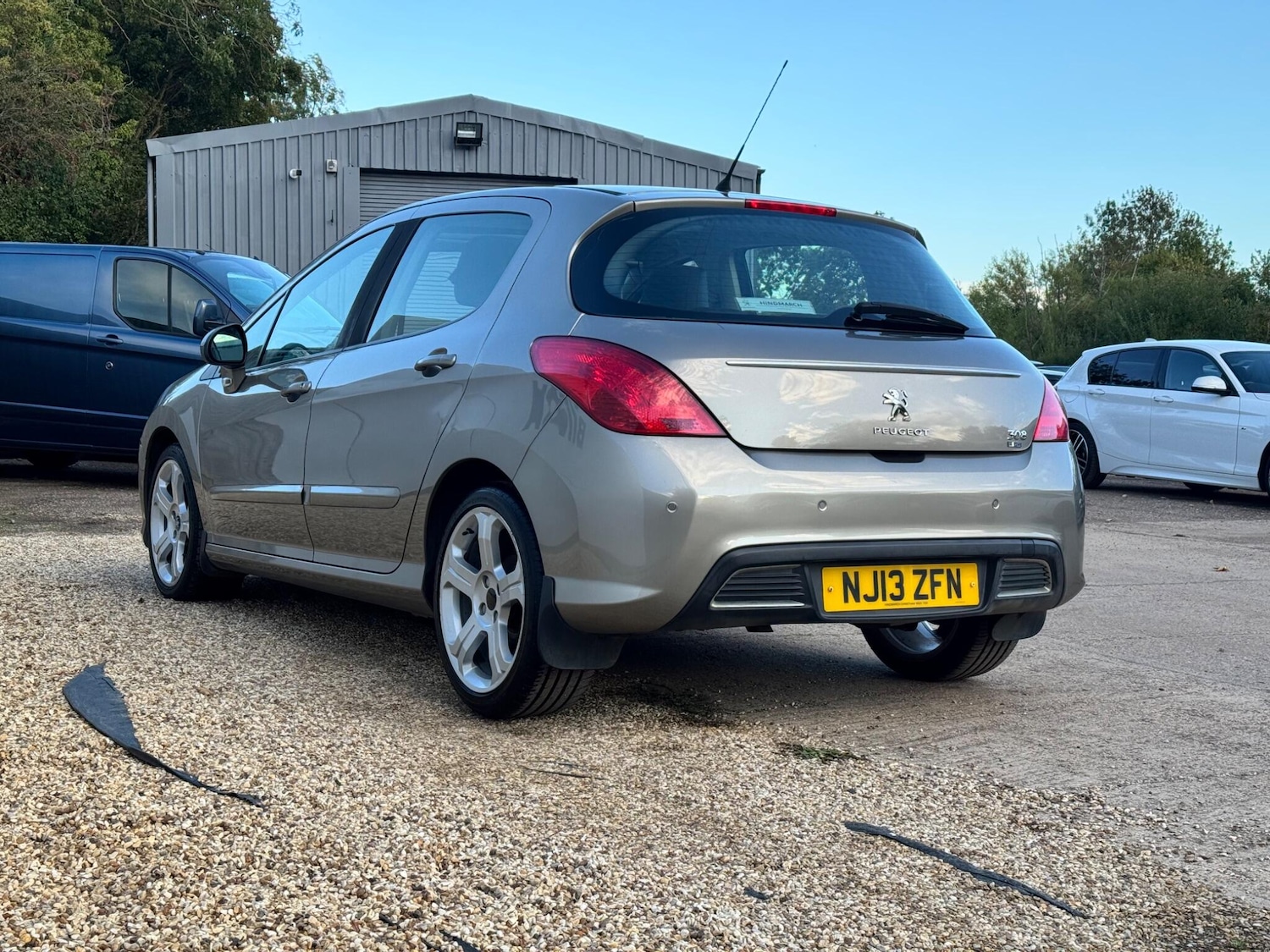 Used Peugeot 308 2013 for sale - 76259793: Photo 11