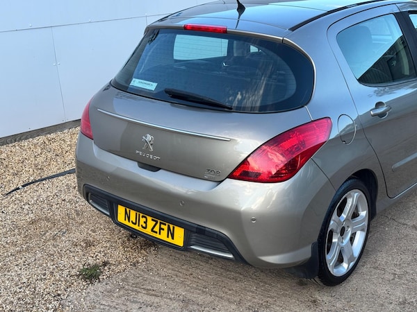 Used Peugeot 308 2013 for sale - 76259793: Photo 14