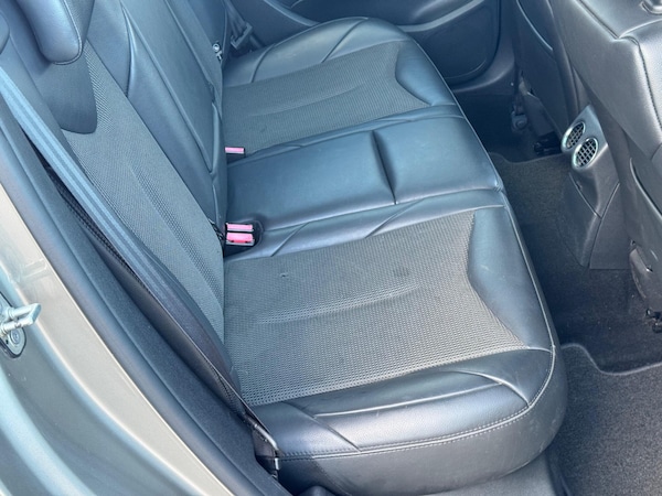Used Peugeot 308 2013 for sale - 76259793: Photo 28