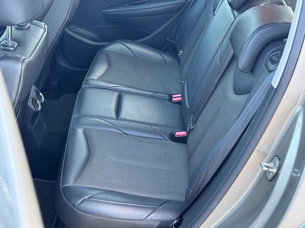 Used Peugeot 308 2013 for sale - 76259793: Photo 33