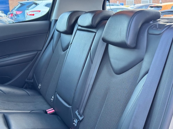 Used Peugeot 308 2013 for sale - 76259793: Photo 38