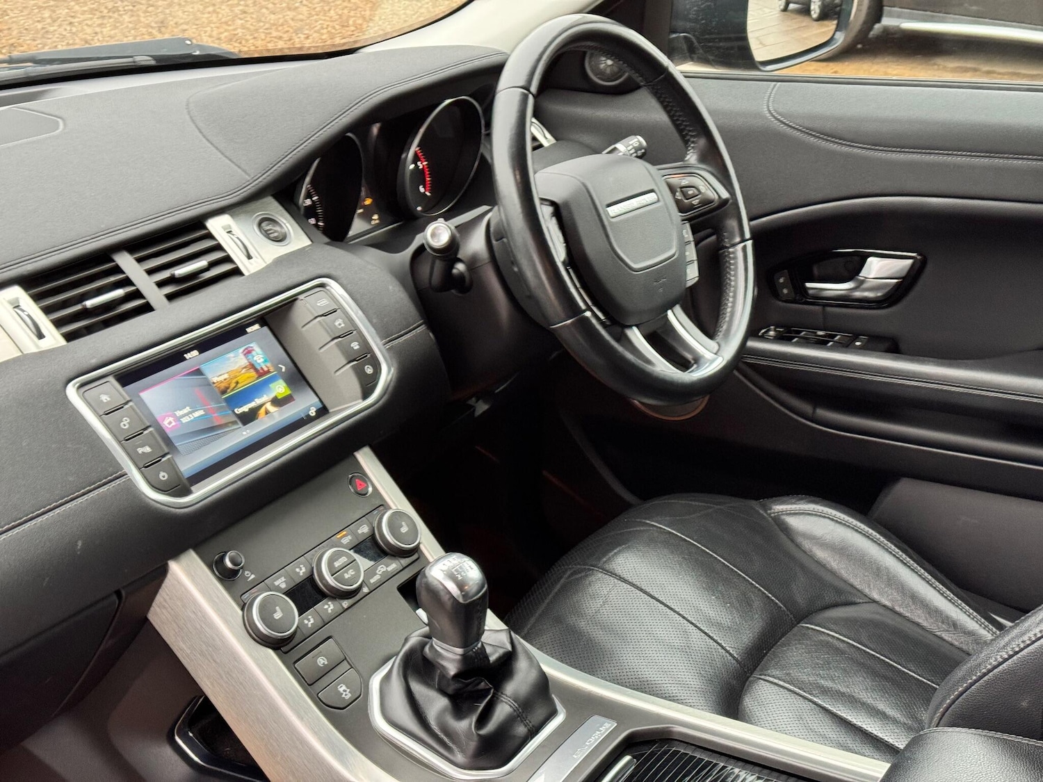 Used Land Rover Range Rover Evoque 2015 for sale - 77091038: Photo 6