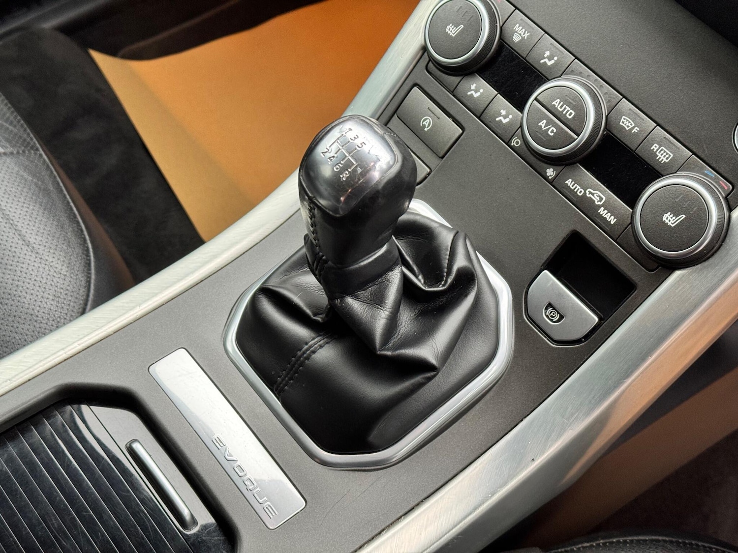 Used Land Rover Range Rover Evoque 2015 for sale - 77091038: Photo 8