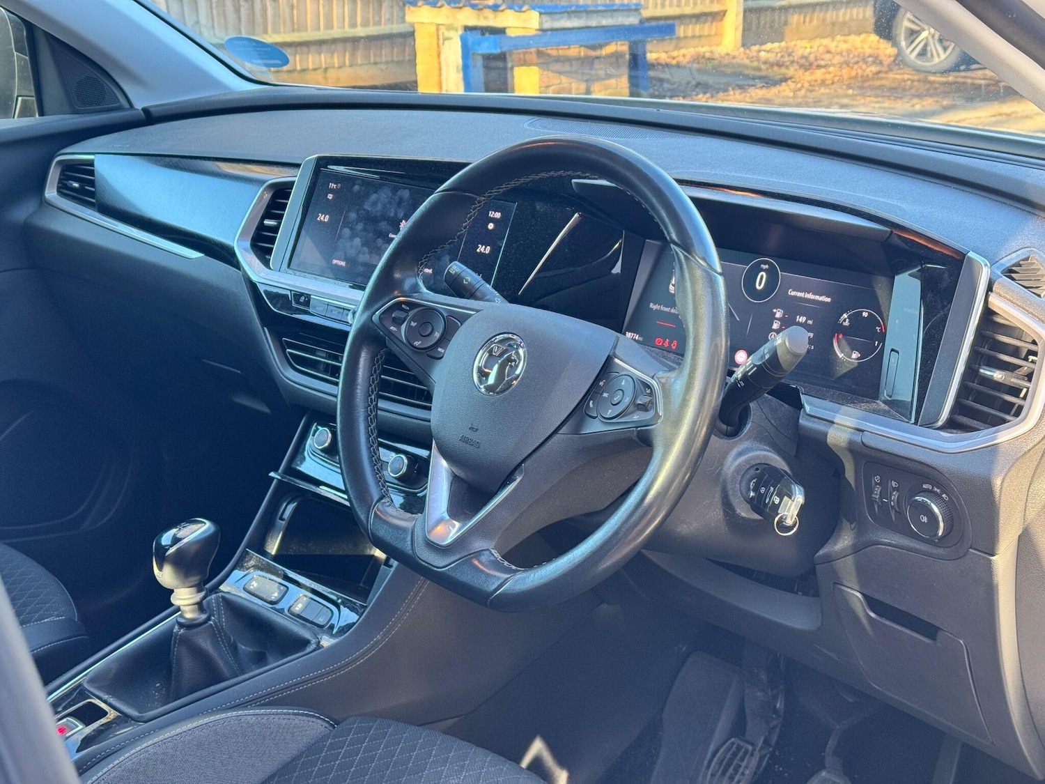 Used Vauxhall Grandland 2022 for sale - 76752984: Photo 3