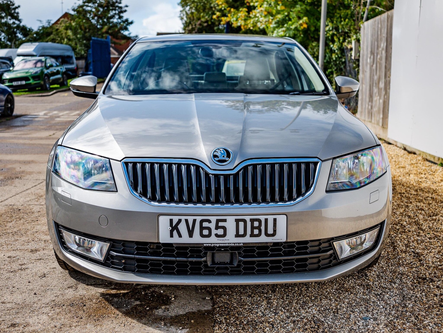 Used Skoda Octavia 2015 for sale - 76283714: Photo 2